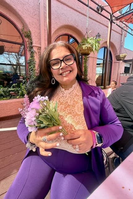 Cyndi Alvarez Pena gallery photo 40